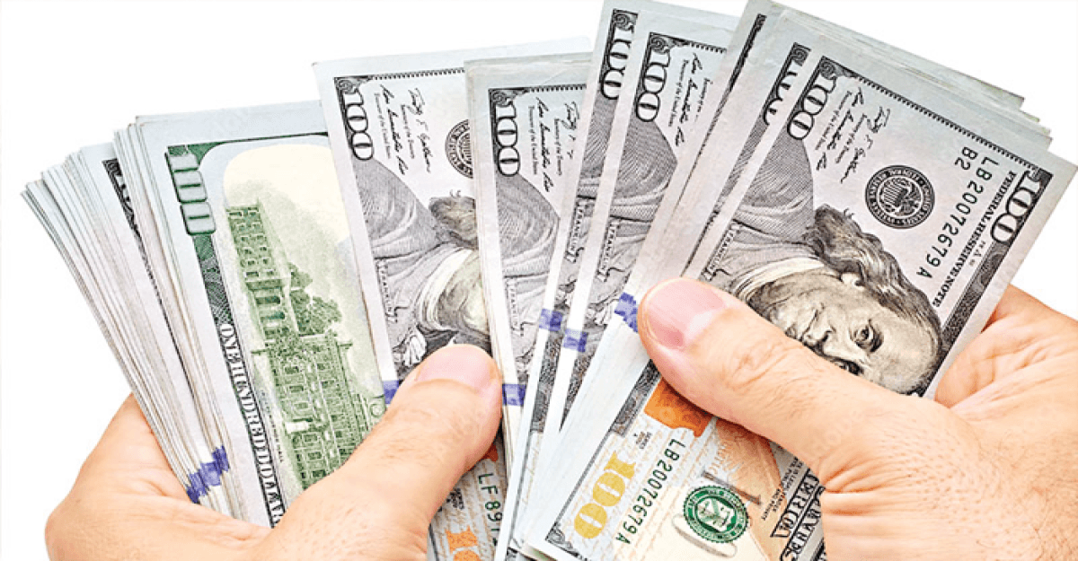 ২৪ দিনে প্রবাসী আয় এলো ১৪৯ কোটি ডলার