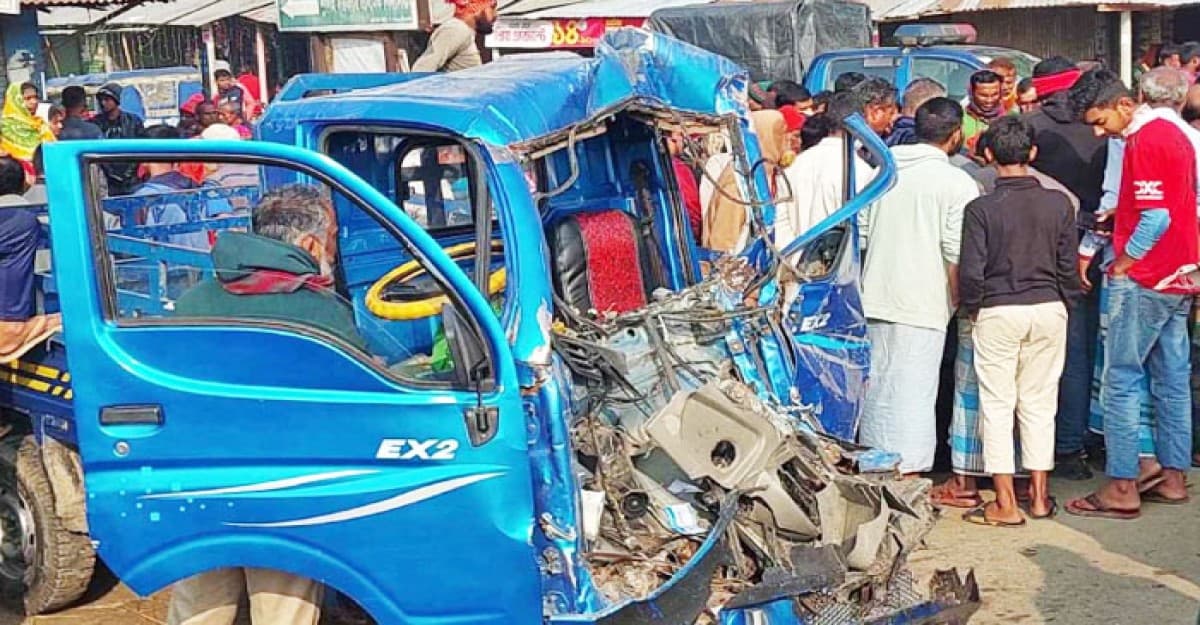 জামালপুরে ত্রিমুখী সংঘর্ষে নিহত ২, আহত ৬