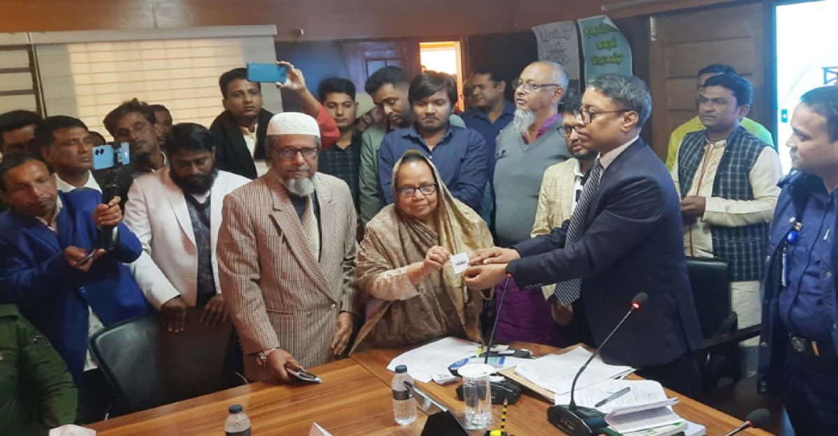 বাগেরহাটে চুড়ান্ত ২৬ প্রার্থীর মাঝে প্রতীক বরাদ্দ