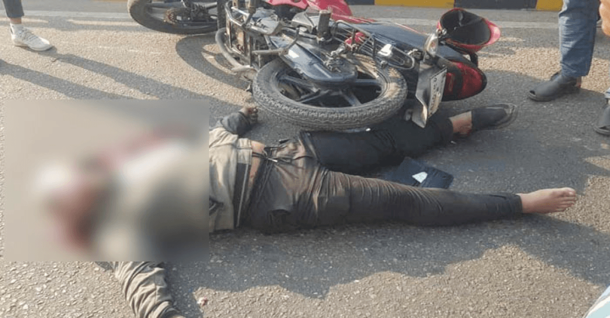 হানিফ ফ্লাইওভারে বাসচাপায় প্রাণ গেল মোটরসাইকেল চালকের