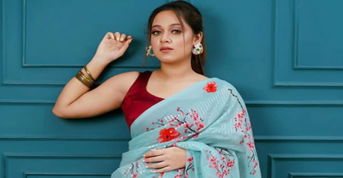 ‘জীবন-জুয়া’ দিয়ে বড় পর্দায় ফিরছেন দীঘি