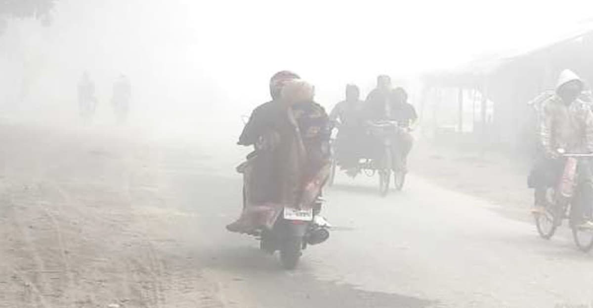 তাপমাত্রা নামল ১০ ডিগ্রিতে, জনজীবন বিপর্যস্ত