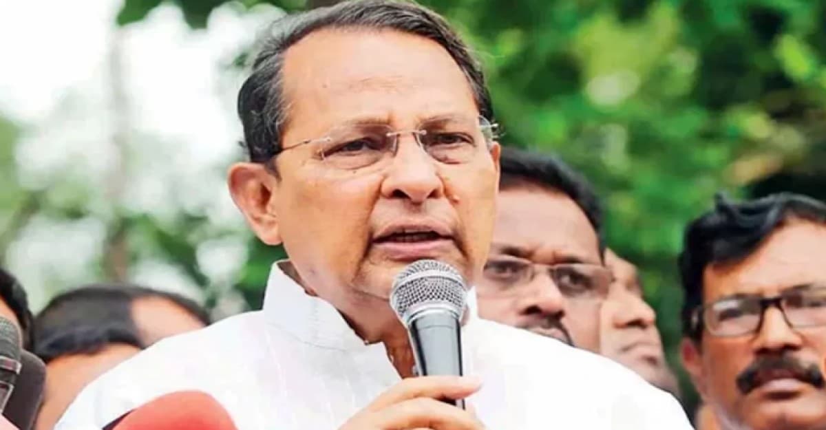 নৌকা প্রতীকে হেরে গেলেন হাসানুল হক ইনু