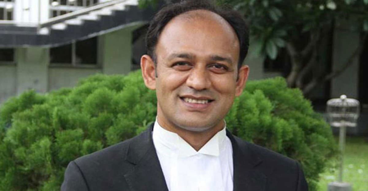 ব্যারিস্টার সুমন বিপুল ভোটে জয়ী