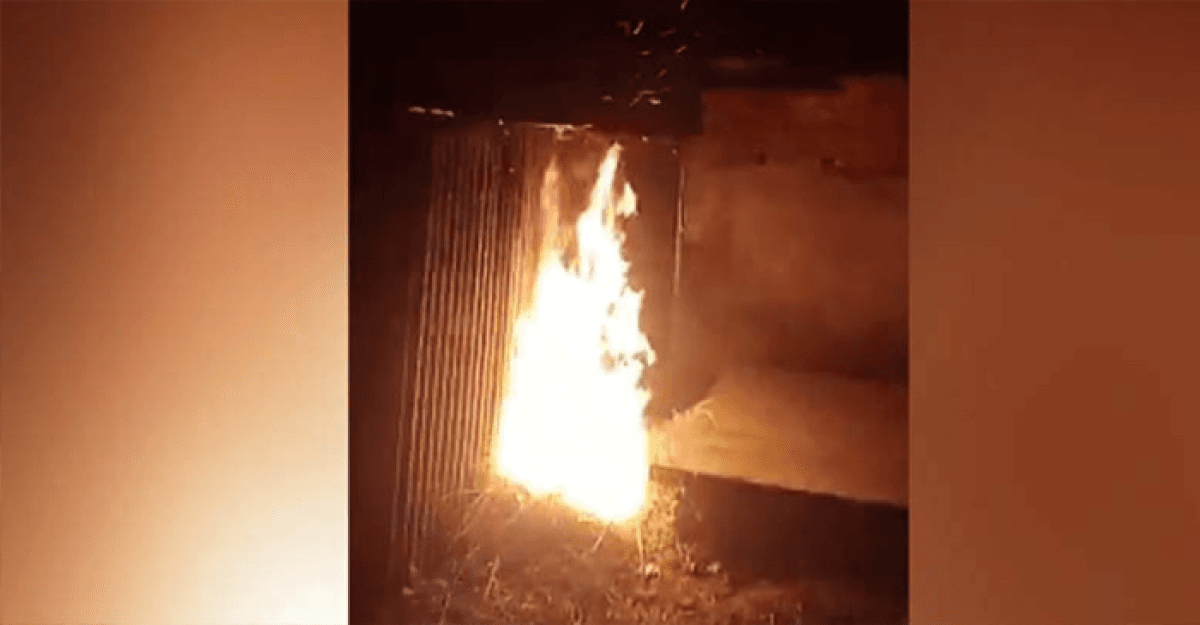 রূপগঞ্জে স্বতন্ত্র প্রার্থীর নির্বাচন সমন্বয়কারীর বাড়িতে হামলা-আগুন