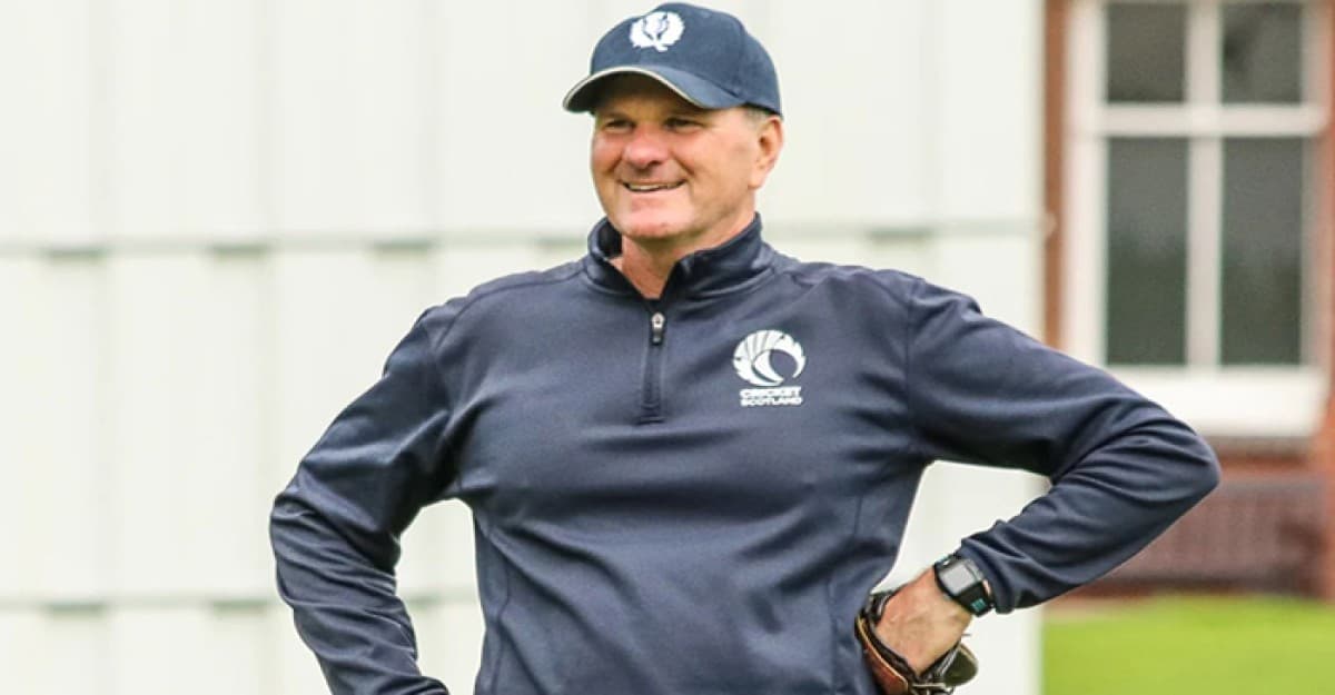 পাকিস্তান অধ্যায় শেষে গ্ল্যামারগানের দায়িত্বে ব্র্যাডবার্ন