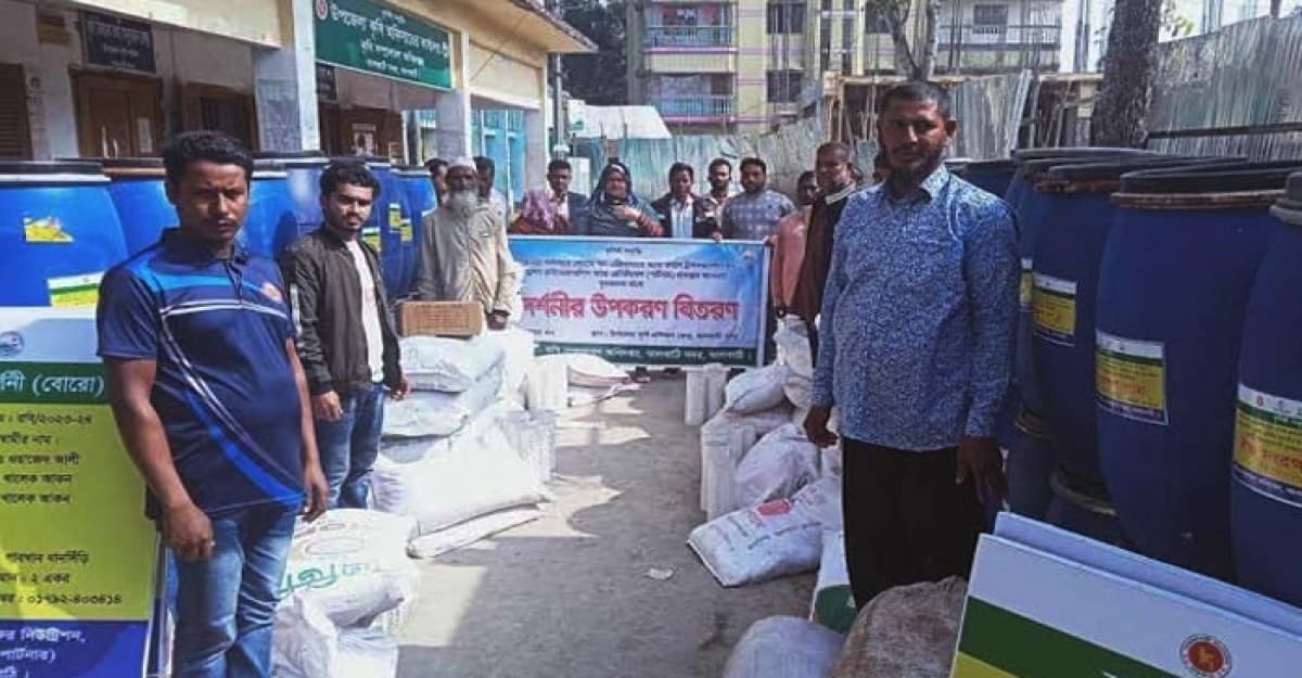 পার্টনার প্রকল্পের কৃষি উপকরণ বিতরণ