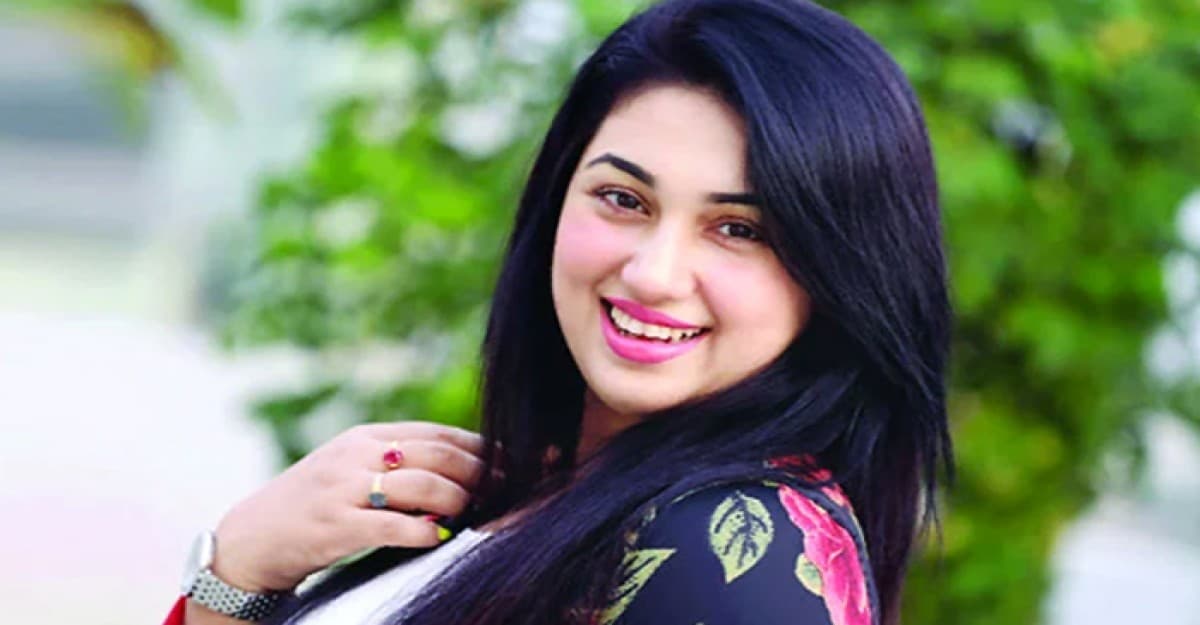 ২০২৪ এ সুখবর দিলেন অপু বিশ্বাস