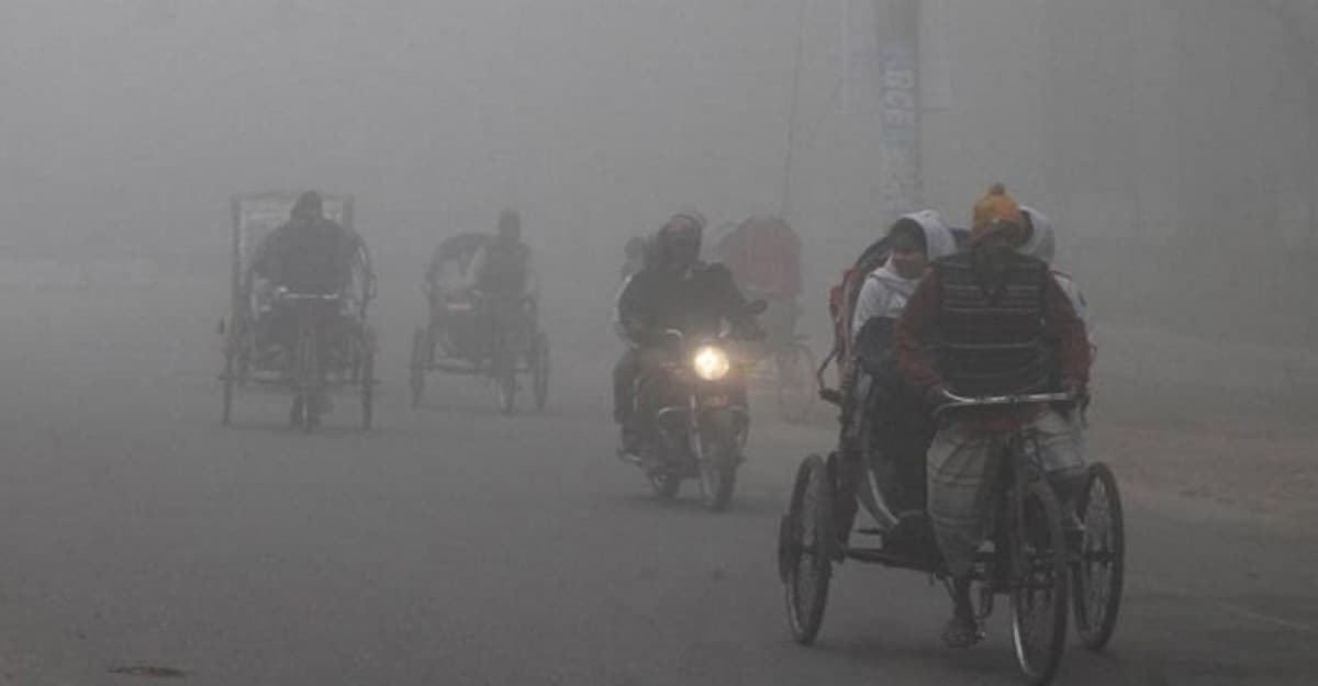 নওগাঁয় হাড় কাঁপানো শীতে বিপর্যস্ত জনজীবন