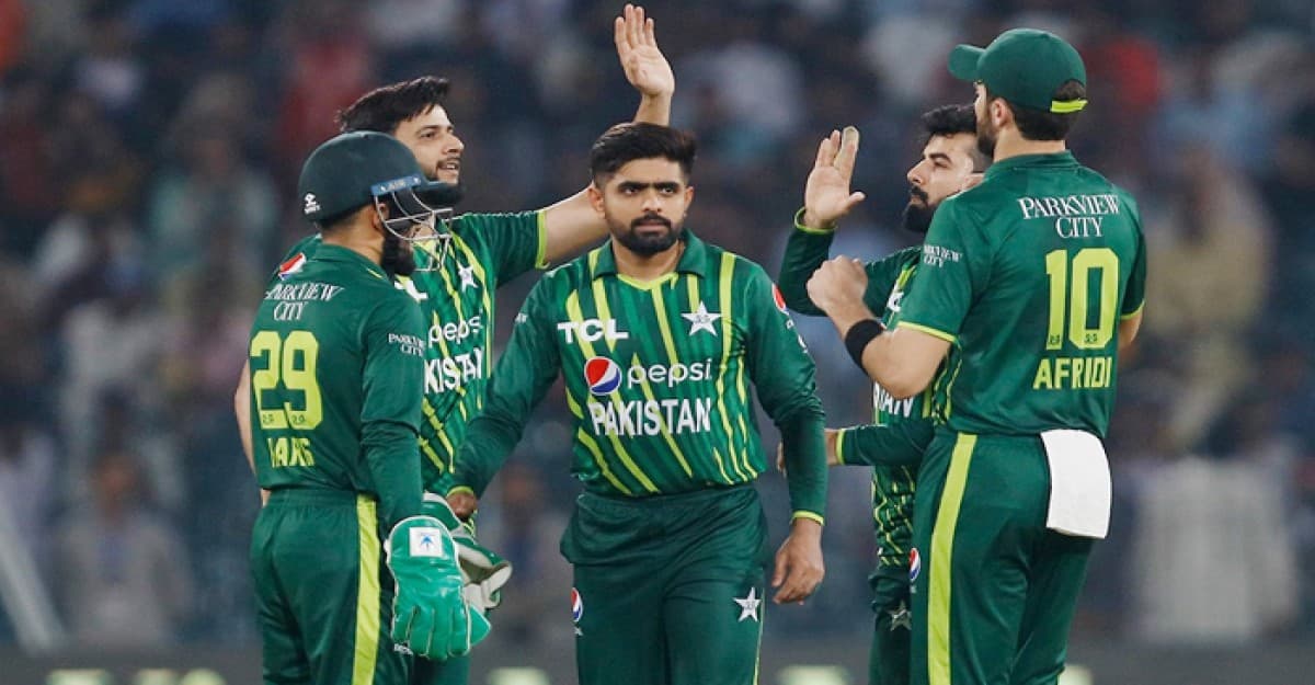 ইনজুরি হানা দিয়েছে পাক শিবিরে, একাদশে ৩ পরিবর্তন