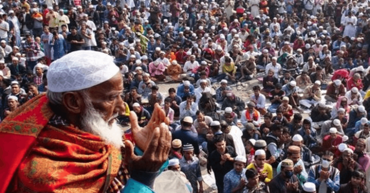 আখেরি মোনাজাতের মধ্য দিয়ে শেষ হলো বিশ্ব ইজতেমার প্রথম পর্ব
