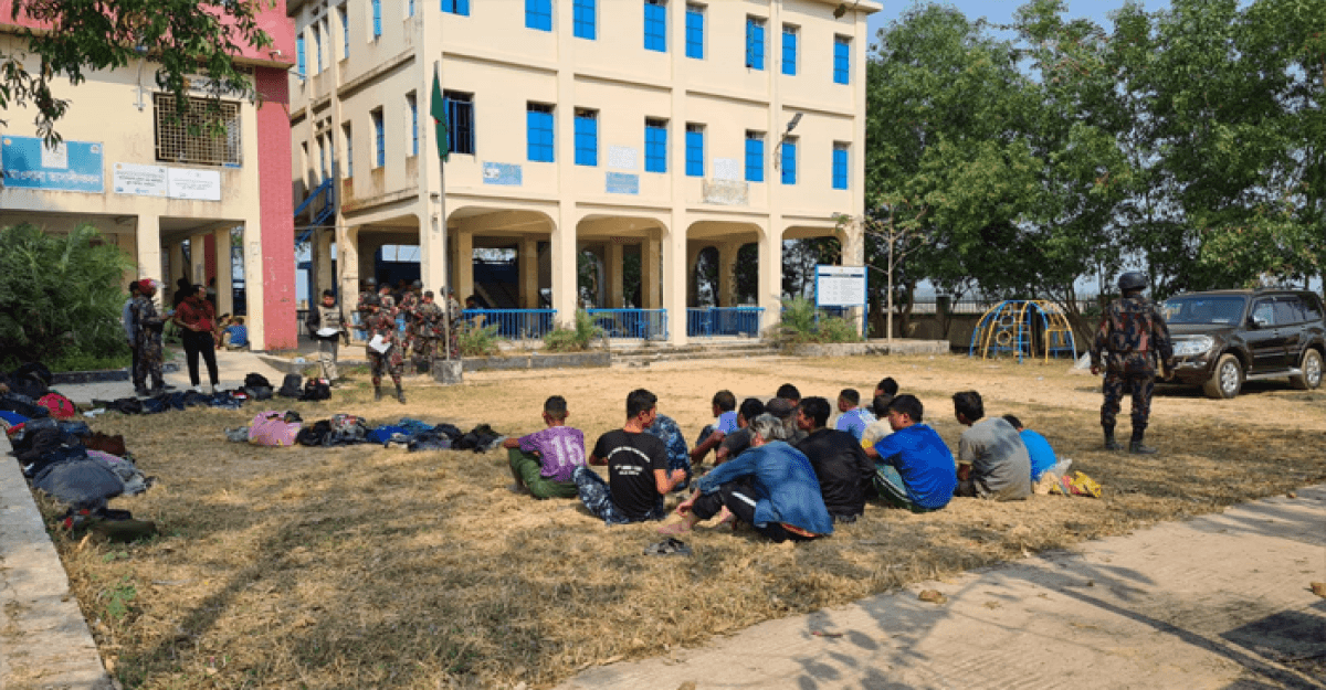 মিয়ানমারের সংঘাত: সীমান্তবর্তী ১৮০ পরিবার নিরাপদ আশ্রয়ে