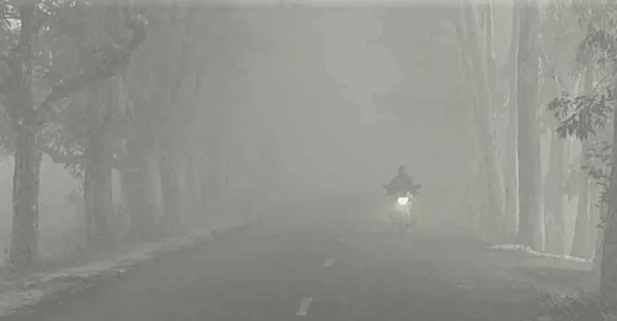 ঘন কুয়াশার চাদরে ঢাকা পঞ্চগড়
