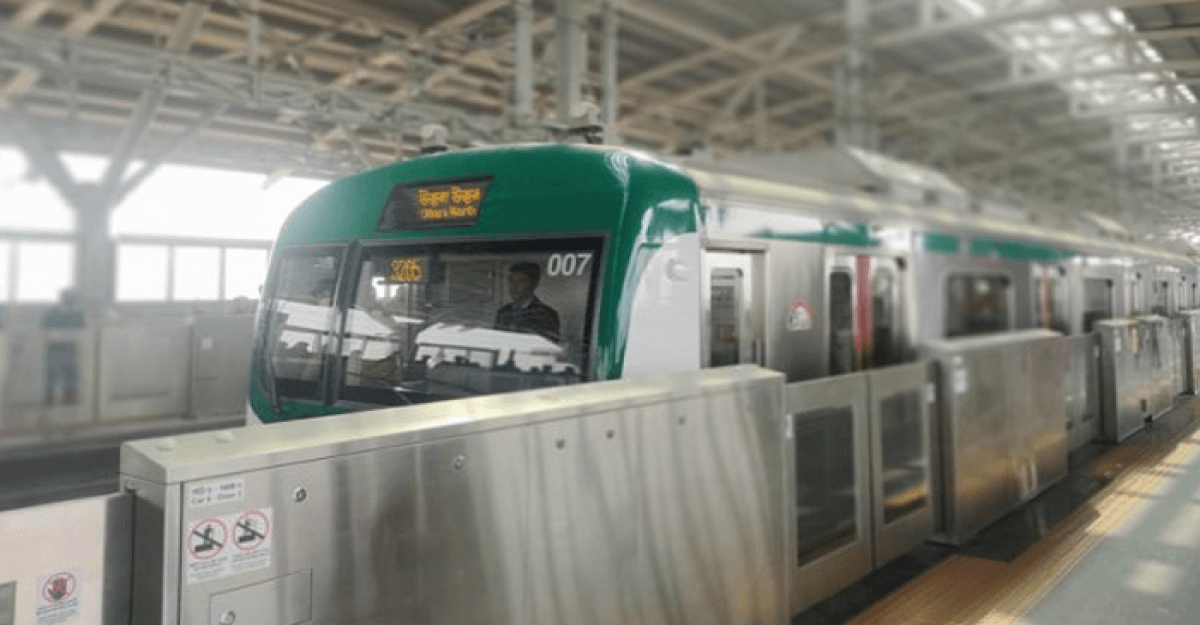 আবারও মেট্রোরেল বন্ধ