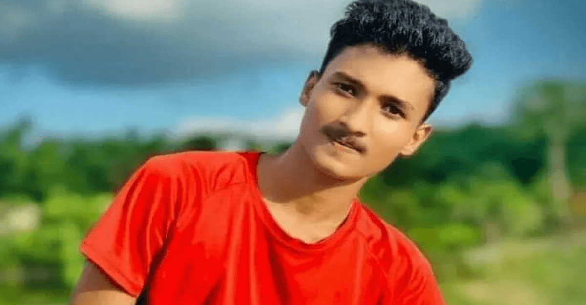 দর্শনায় মোটরসাইকেল নিয়ন্ত্রণ হারিয়ে প্রাণ গেল যুবকের