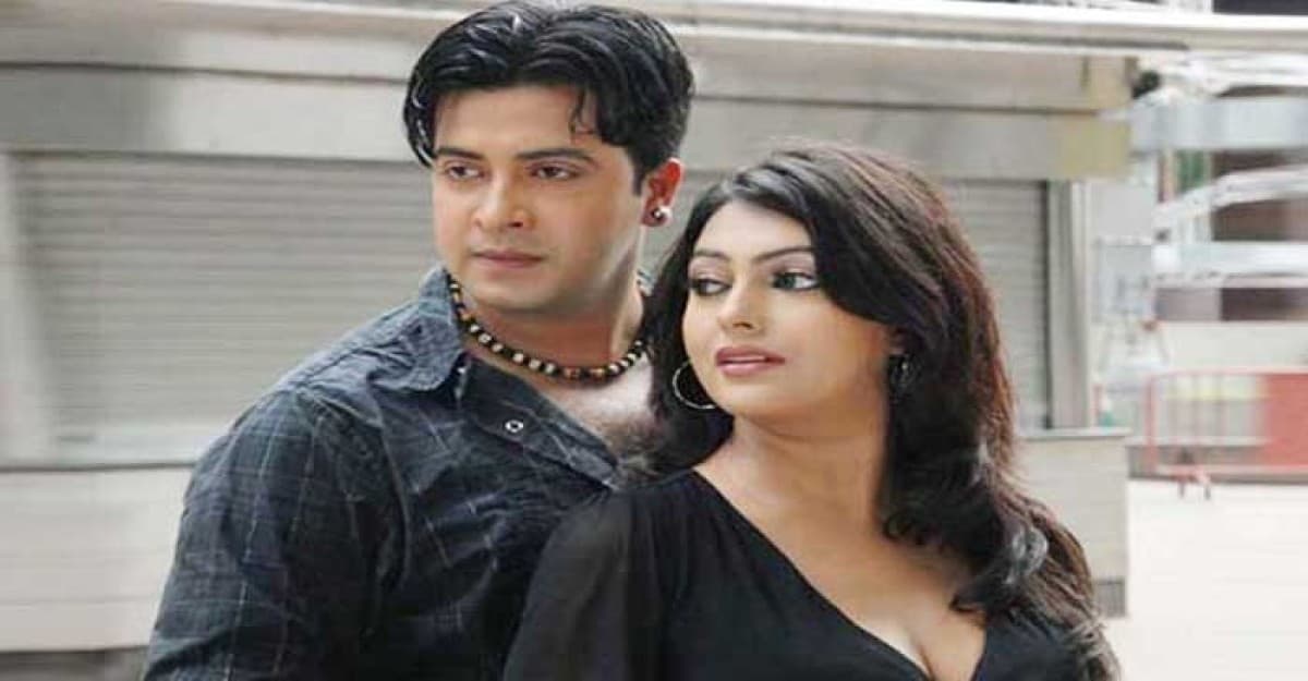 শাকিব খানও ফিরিয়ে দিলেন নিপুণকে