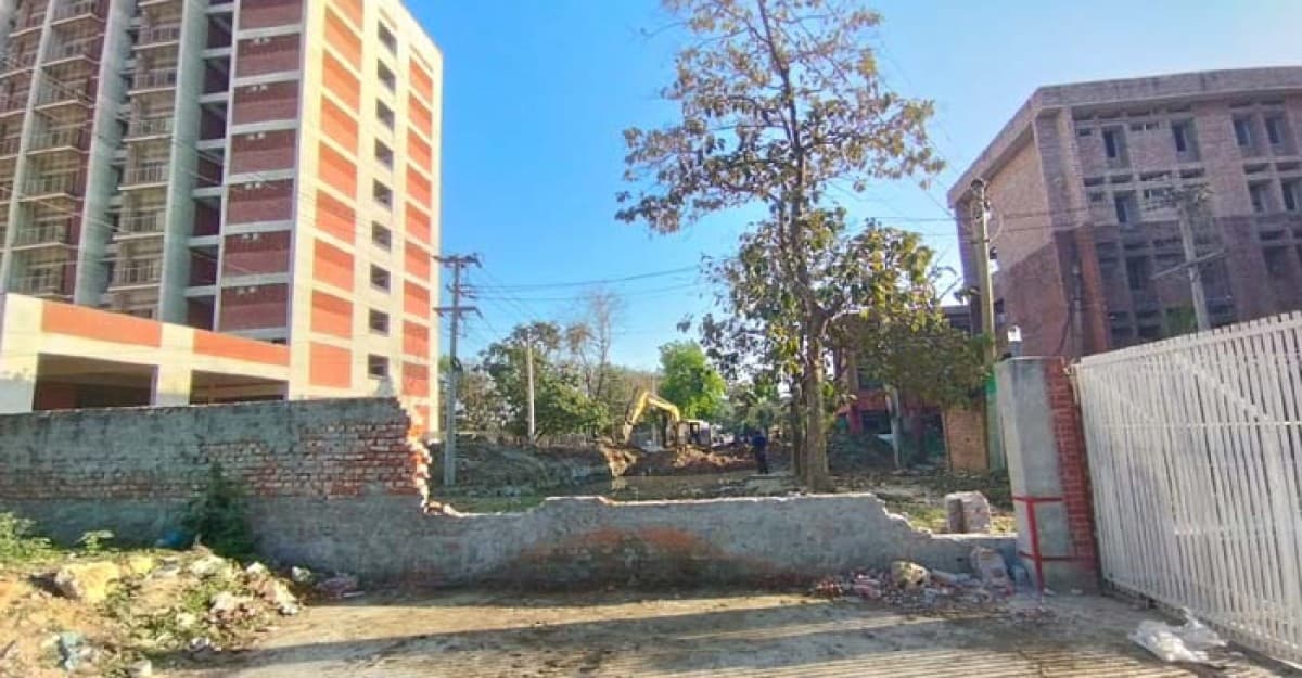 জাবির দুই হলের সংঘর্ষ: প্রশাসনের অবহেলাকে দুষছেন সংশ্লিষ্টরা