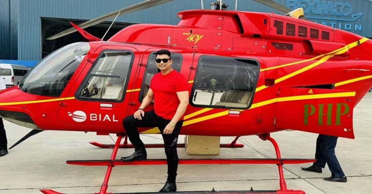 হেলিকপ্টারে উড়ে গিয়ে সেলুন উদ্বোধন করলেন জায়েদ খান