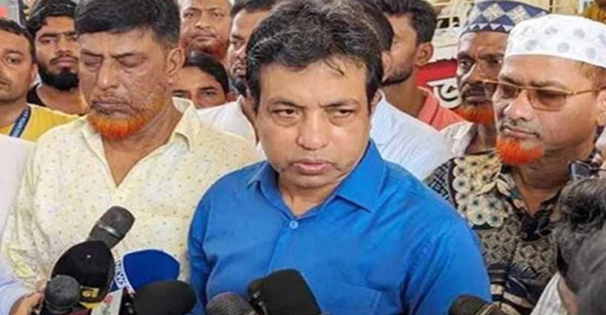 সড়কে আনফিট গাড়ি নামলেই কঠোর ব্যবস্থা: বিআরটিএ চেয়ারম্যান