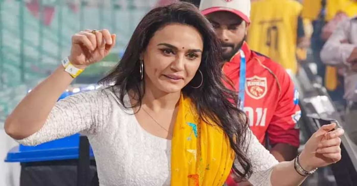 প্রীতি জিনতার ভিডিও ভাইরাল!