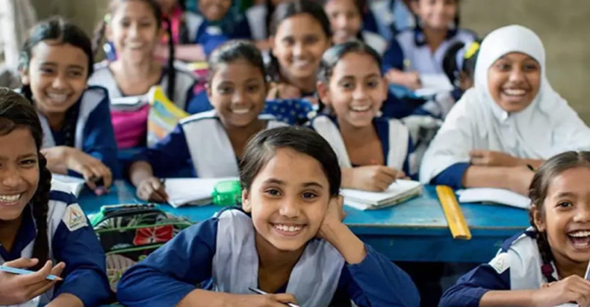 তীব্র তাপপ্রবাহ: স্কুল-মাদরাসা বৃহস্পতিবার পর্যন্ত বন্ধ রাখতে হাইকোর্টের নির্দেশ
