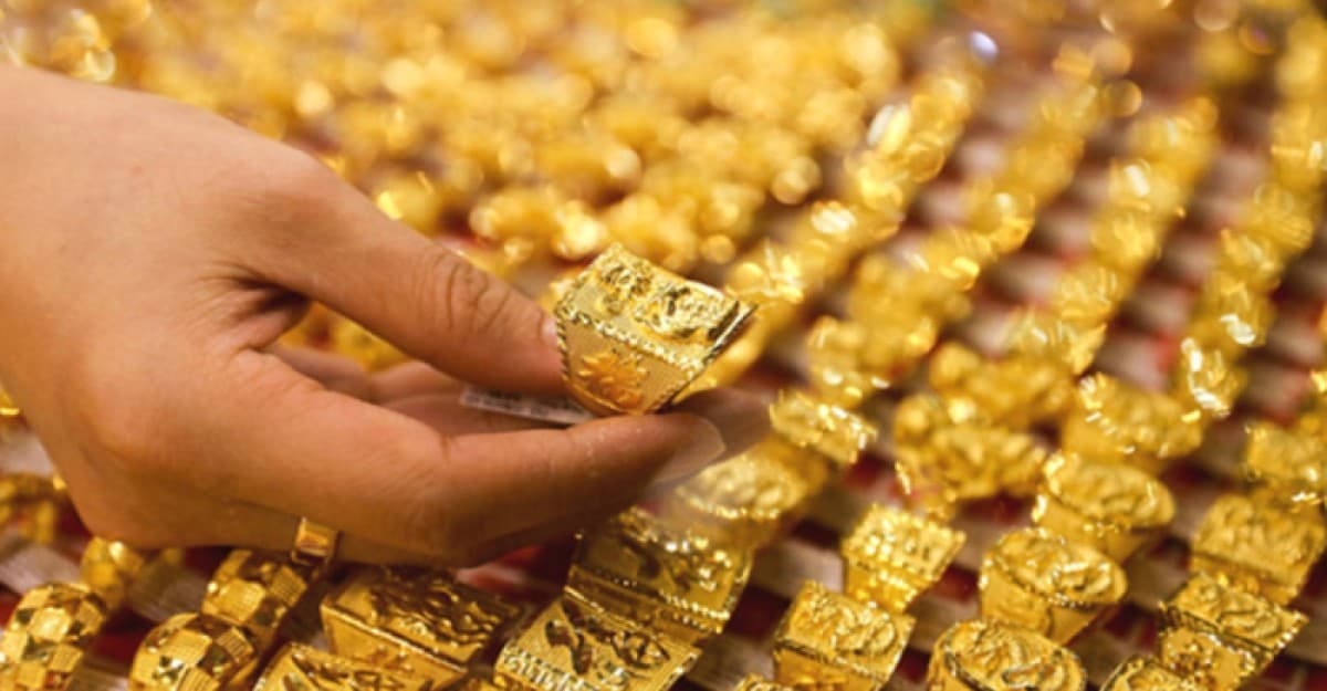 আবারও কমলো সোনার দাম