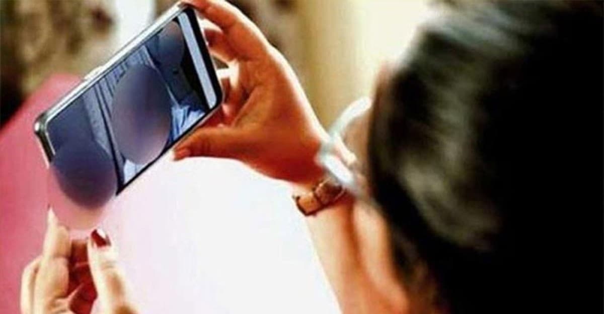 স্ত্রীকে ভিডিও কলে রেখে চুয়াডাঙ্গায় আনসার সদস্যের আত্মহত্যা