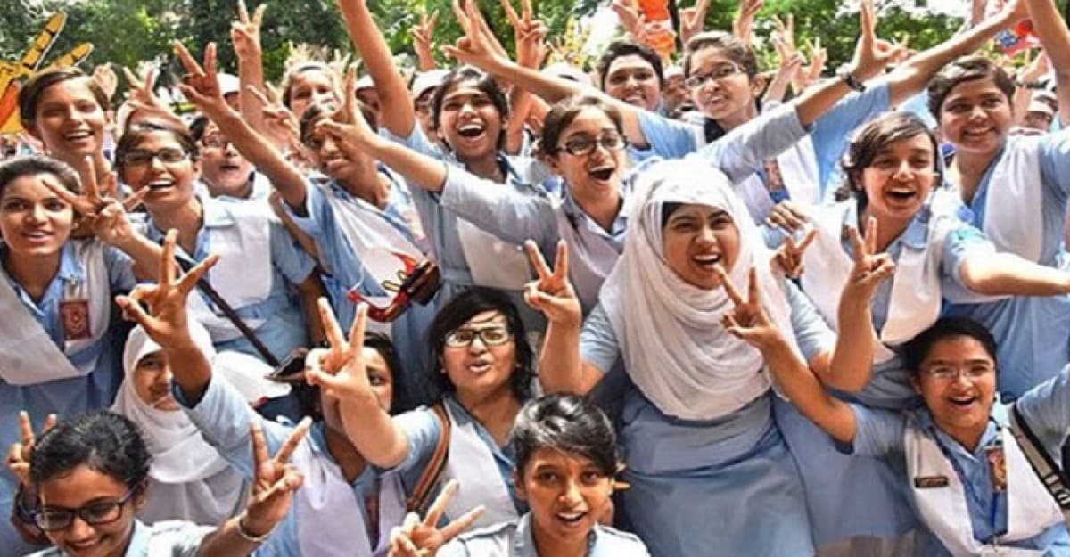 এসএসসি পরীক্ষার ফল জানবেন যেভাবে