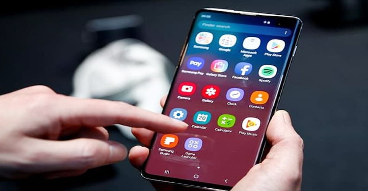 কথা বলার সময় যে কারণে অত্যাধিক গরম হয় স্মার্টফোন