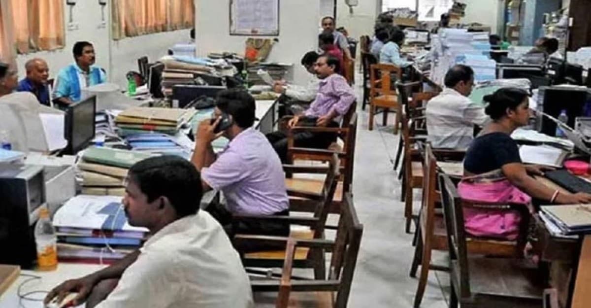 কোরবানির ঈদে সরকারি চাকরিজীবীদের কতদিন ছুটি?