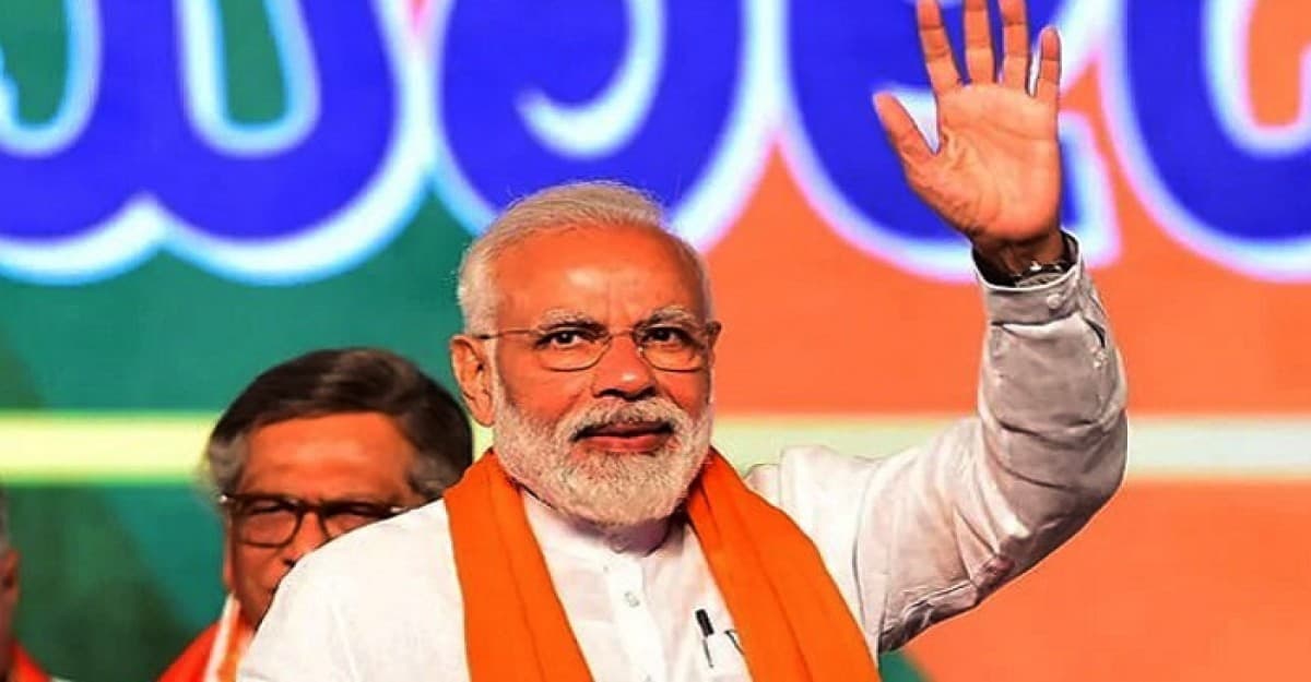 মোদির নেই কোনো বাড়ি-গাড়ি, আরও যা যা উল্লেখ করেছেন হলফনামায়