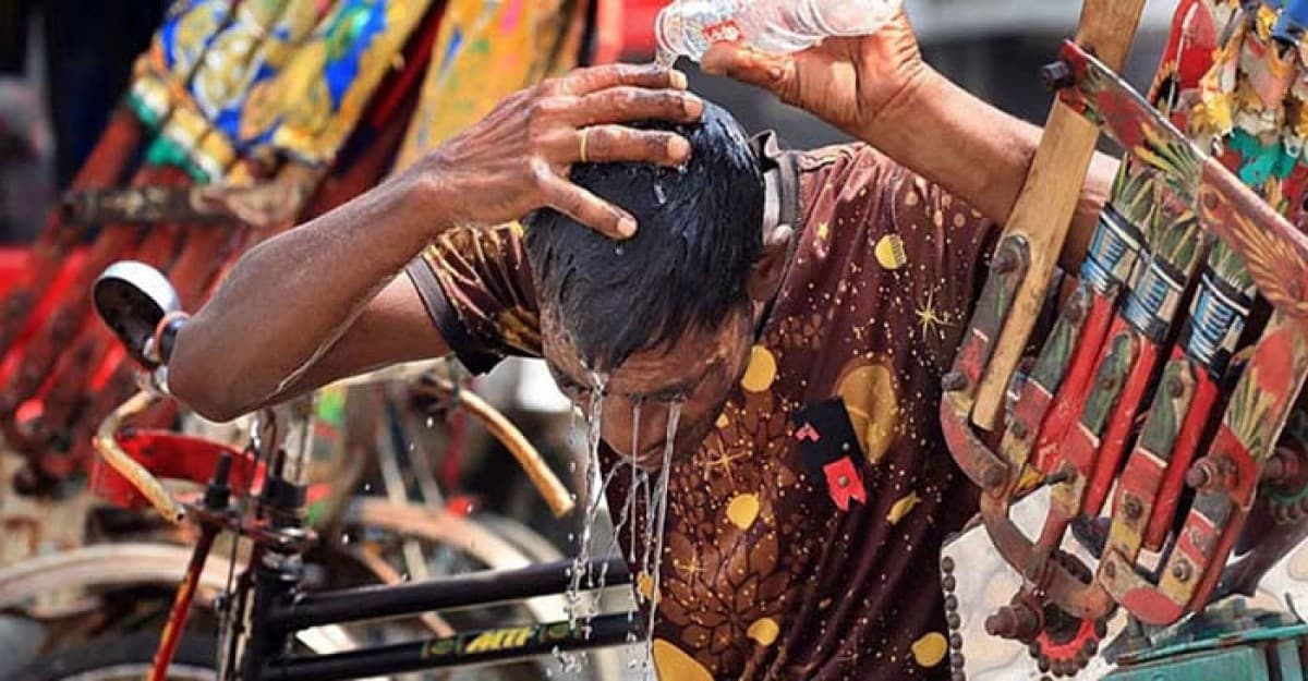 আবারও ৪৮ ঘন্টার হিট অ্যালার্ট জারি