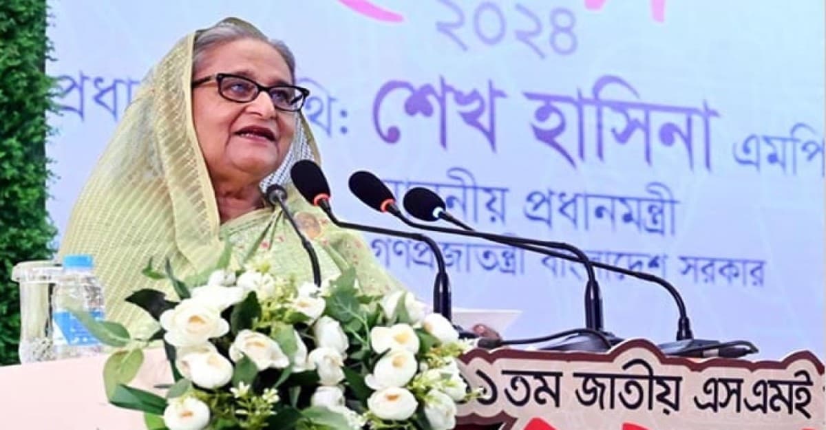 যুবকদের চাকরির পেছনে না ছুটে উদ্যোক্তা হওয়ার আহ্বান প্রধানমন্ত্রীর