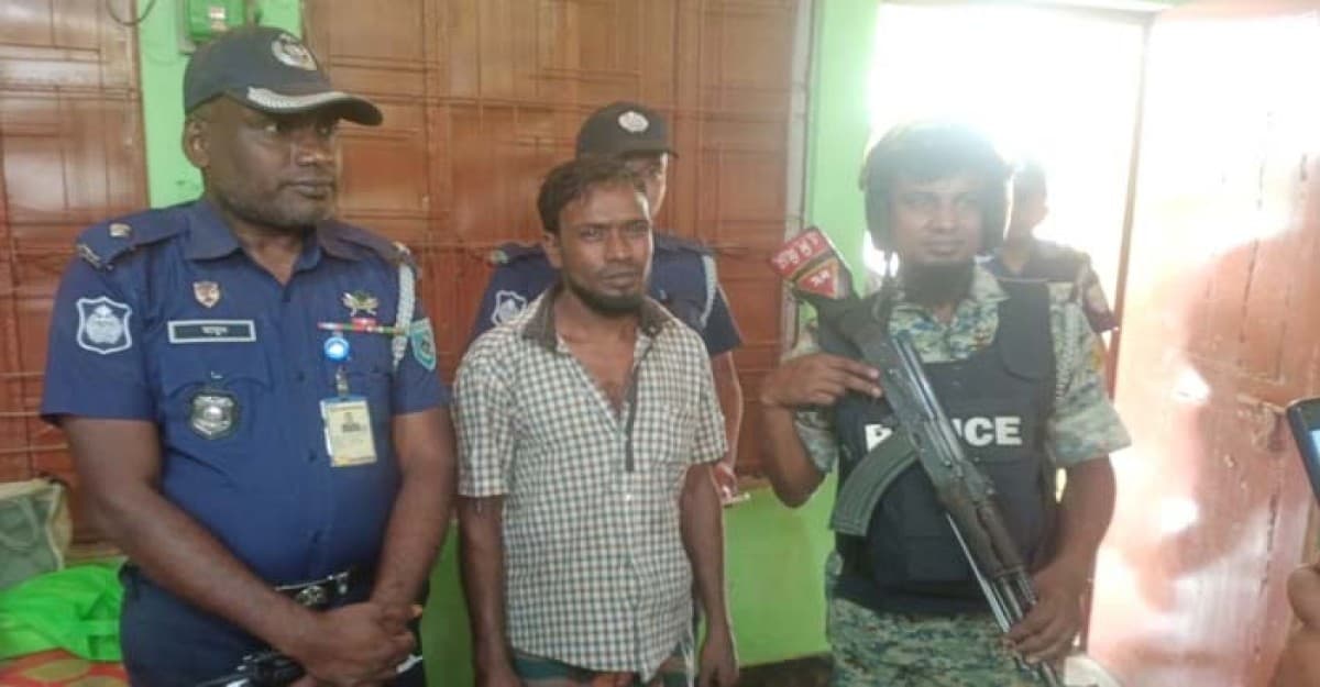 কুড়িগ্রামে জাল ভোট দিতে এসে ধরা খেলো রিকশাওয়ালা