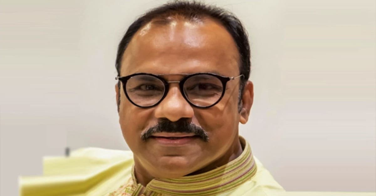 গরুর হাটে শিল্পীদের চাকরির ব্যাপারে যা বললেন মিশা
