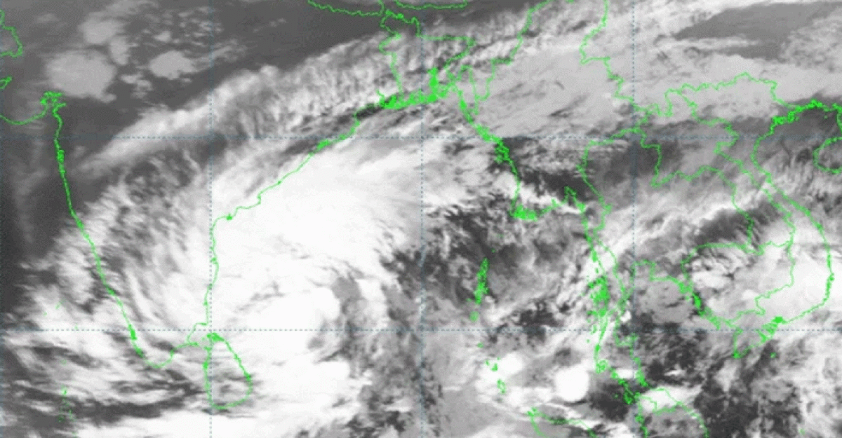 ৬ ঘণ্টায় অতিক্রম করবে রেমাল, ৩০০ মিলি বৃষ্টির আশঙ্কা