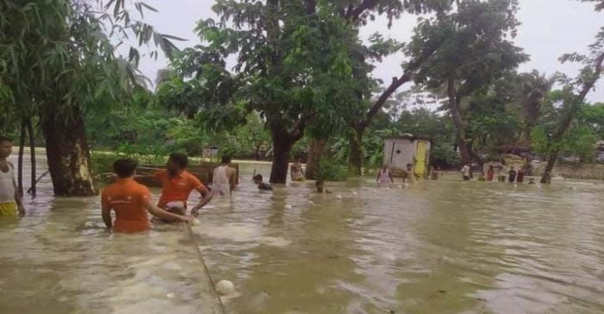 ভারী বর্ষণে কক্সবাজারের ৩০ গ্রাম প্লাবিত