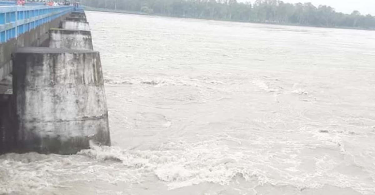 বৃদ্ধি পেয়েছে তিস্তার পানি, খুলে দেওয়া হয়েছে ৪৪ গেট