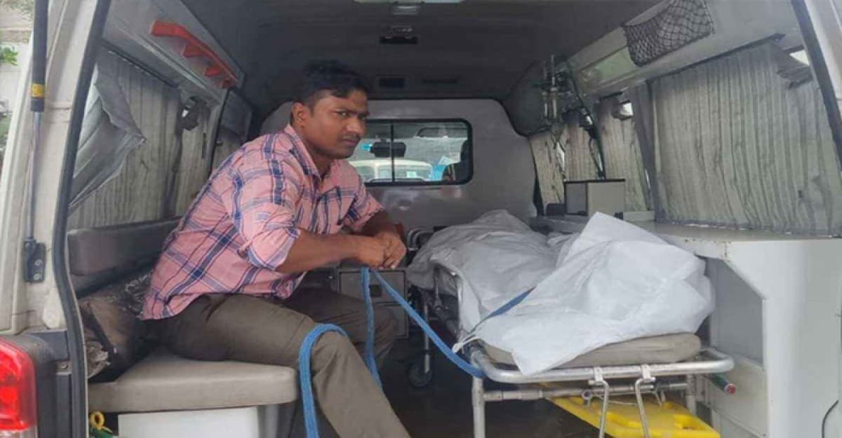 দেশে ফেরার পথে বিমানে প্রাণ গেল প্রবাসীর