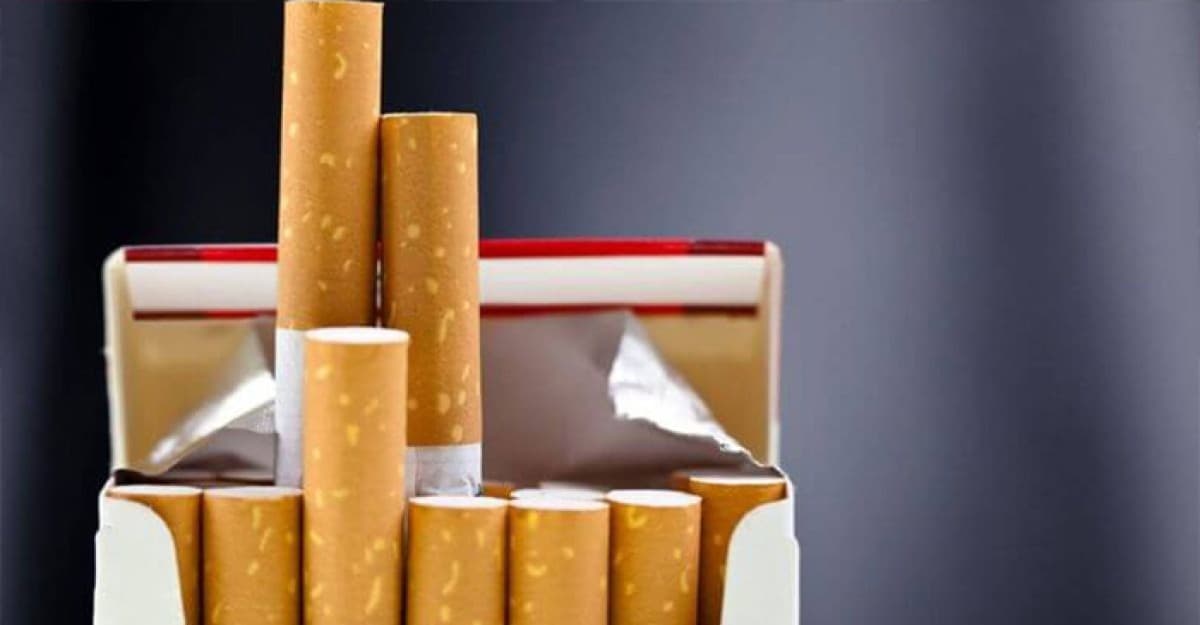 বাড়লো সিগারেটের দাম