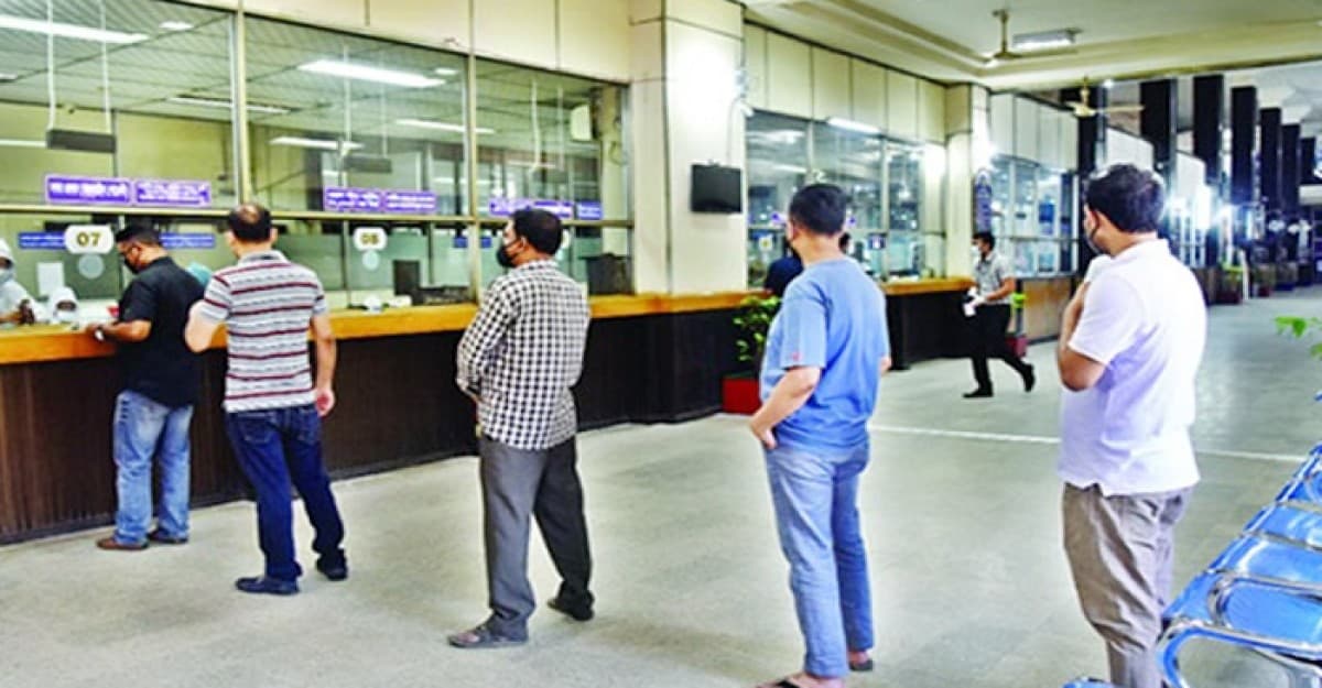 ব্যাংক লেনদেনের সময় বাড়লো