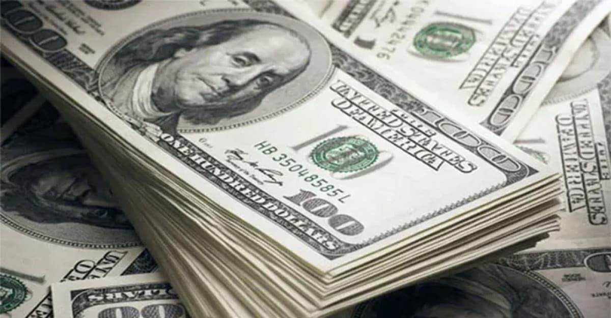 সাত দিনে প্রবাসী আয় এলো ৭২ কোটি ৬২ লাখ ডলার