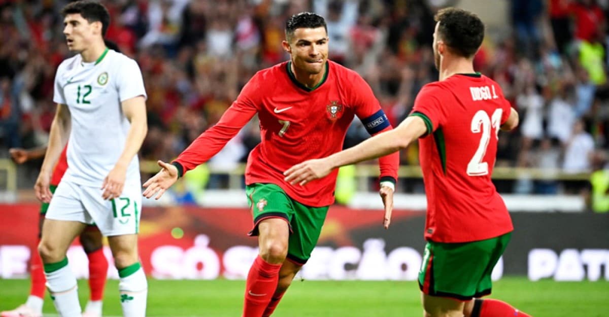 রোনালদোর অনন্য রেকর্ডে পর্তুগালের বড় জয়