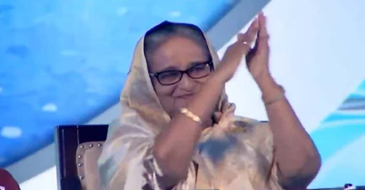 পদ্মা সেতুর সমাপনী অনুষ্ঠানে যোগ দিলেন প্রধানমন্ত্রী শেখ হাসিনা