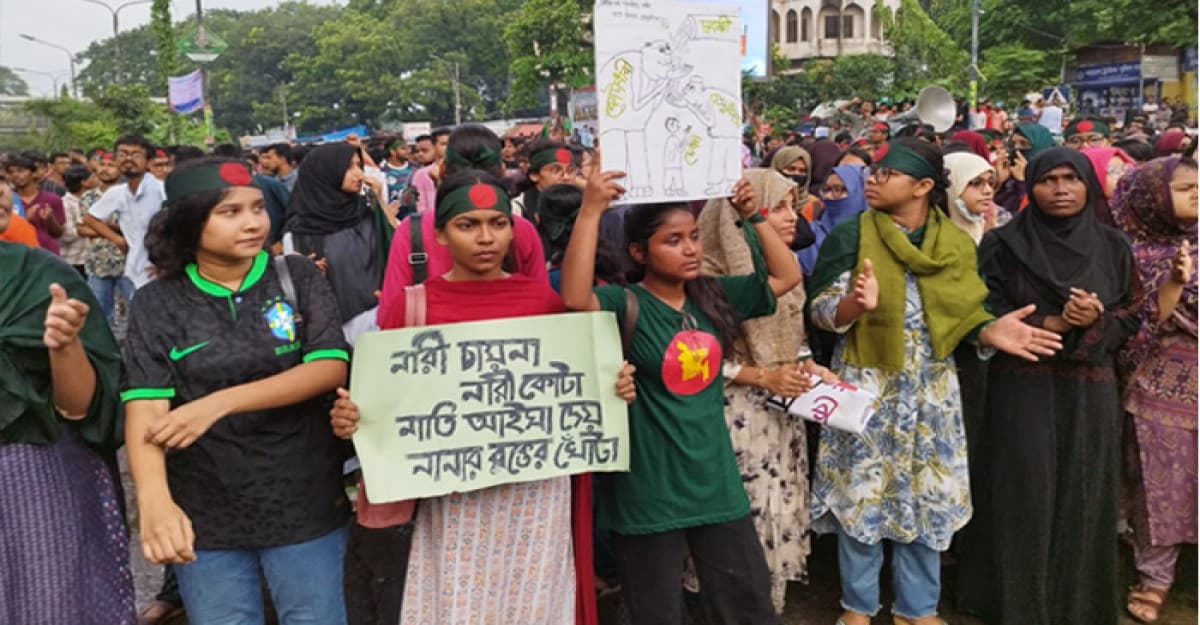 শিক্ষার্থীদের ক্লাসে ফিরে যাওয়ার নির্দেশ ইউজিসির