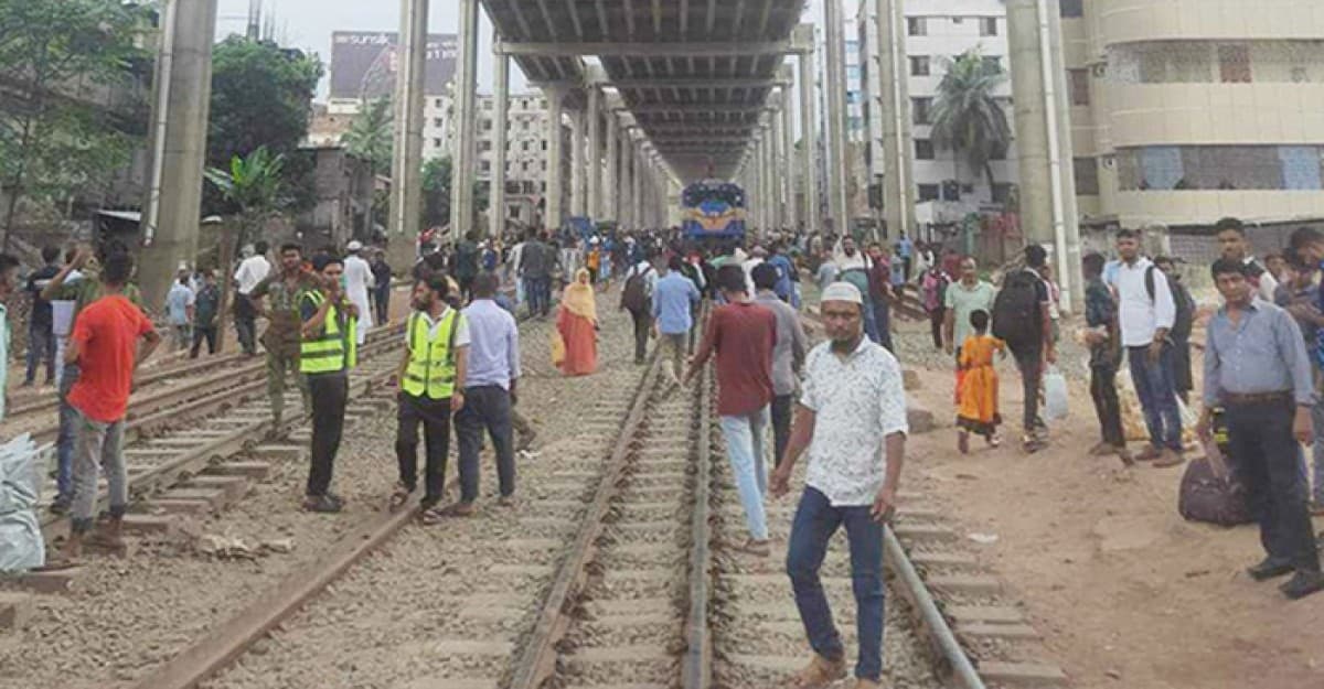 ঢাকার সঙ্গে সারাদেশের রেল যোগাযোগ বন্ধ