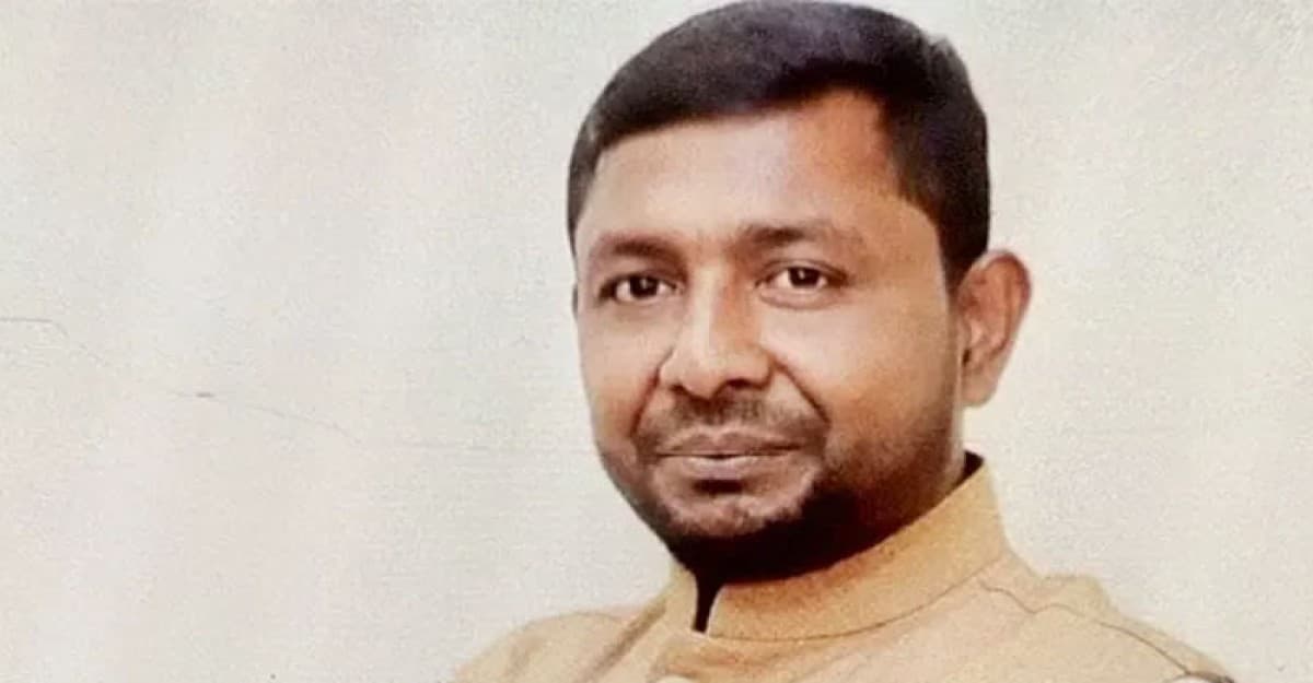 রাজধানীতে আওয়ামী লীগ নেতাকে কুপিয়ে হত্যা