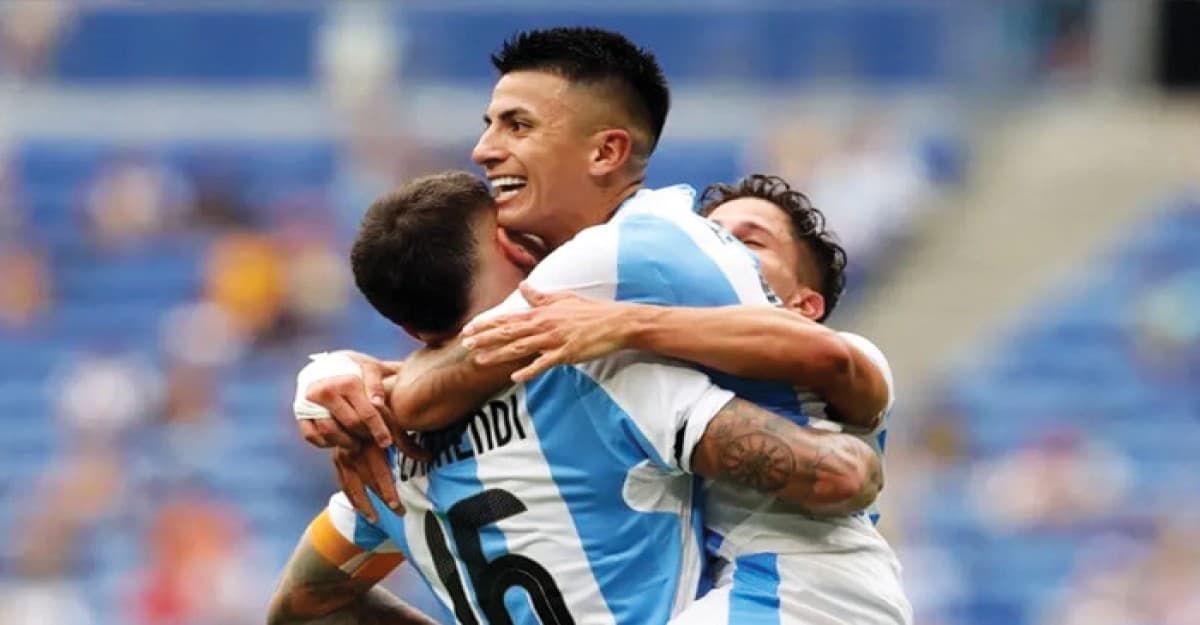 ইউক্রেনকে হারিয়ে অলিম্পিকের শেষ আটে আর্জেন্টিনা