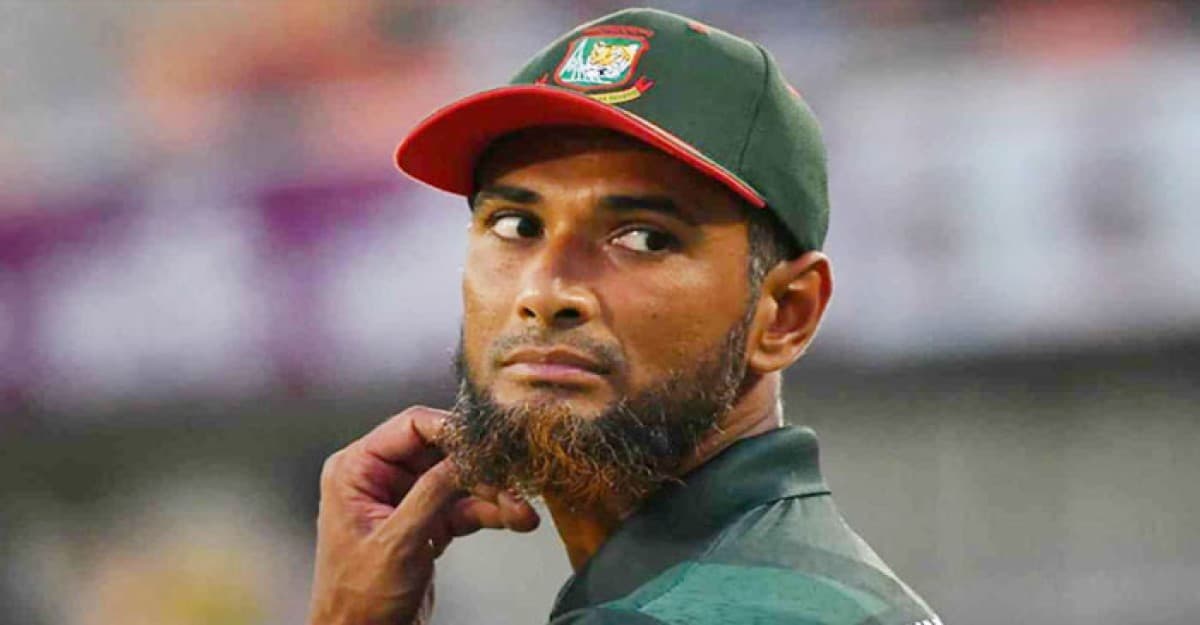 অবশেষে ন্যায়ের পক্ষে থাকার ঘোষণা দিলেন মাহমুদউল্লাহ