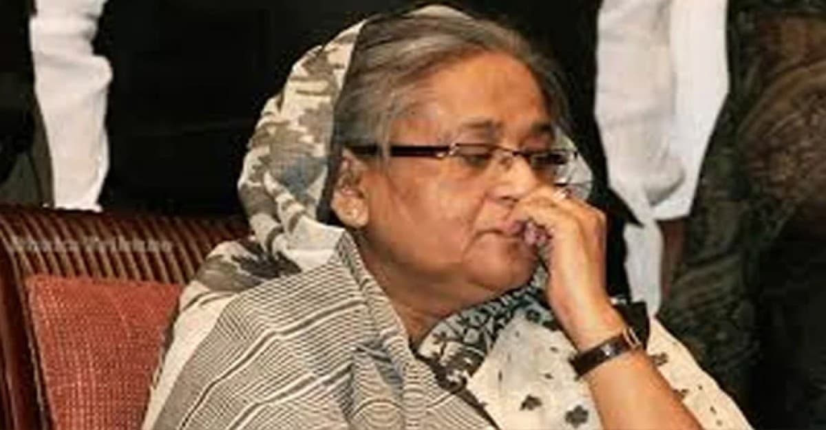 দেশ ছেড়েছেন শেখ হাসিনা